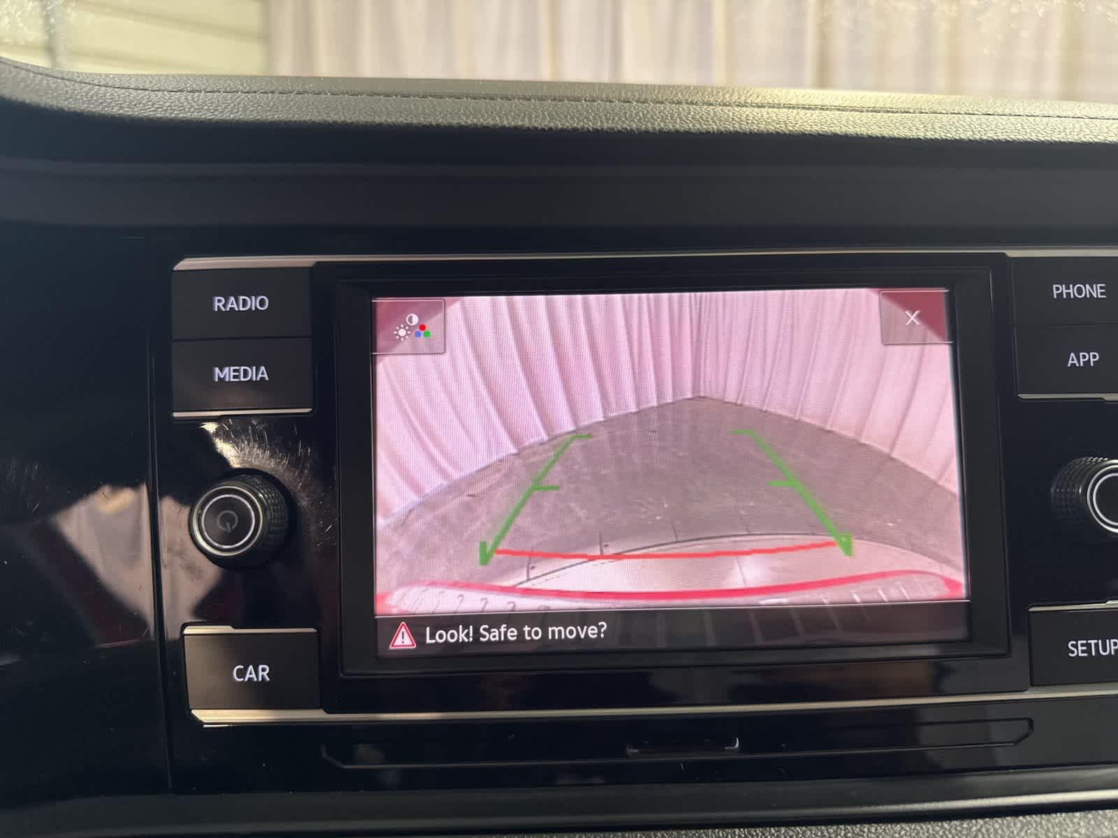 Thumbnail: 2019 Volkswagen Jetta - 27