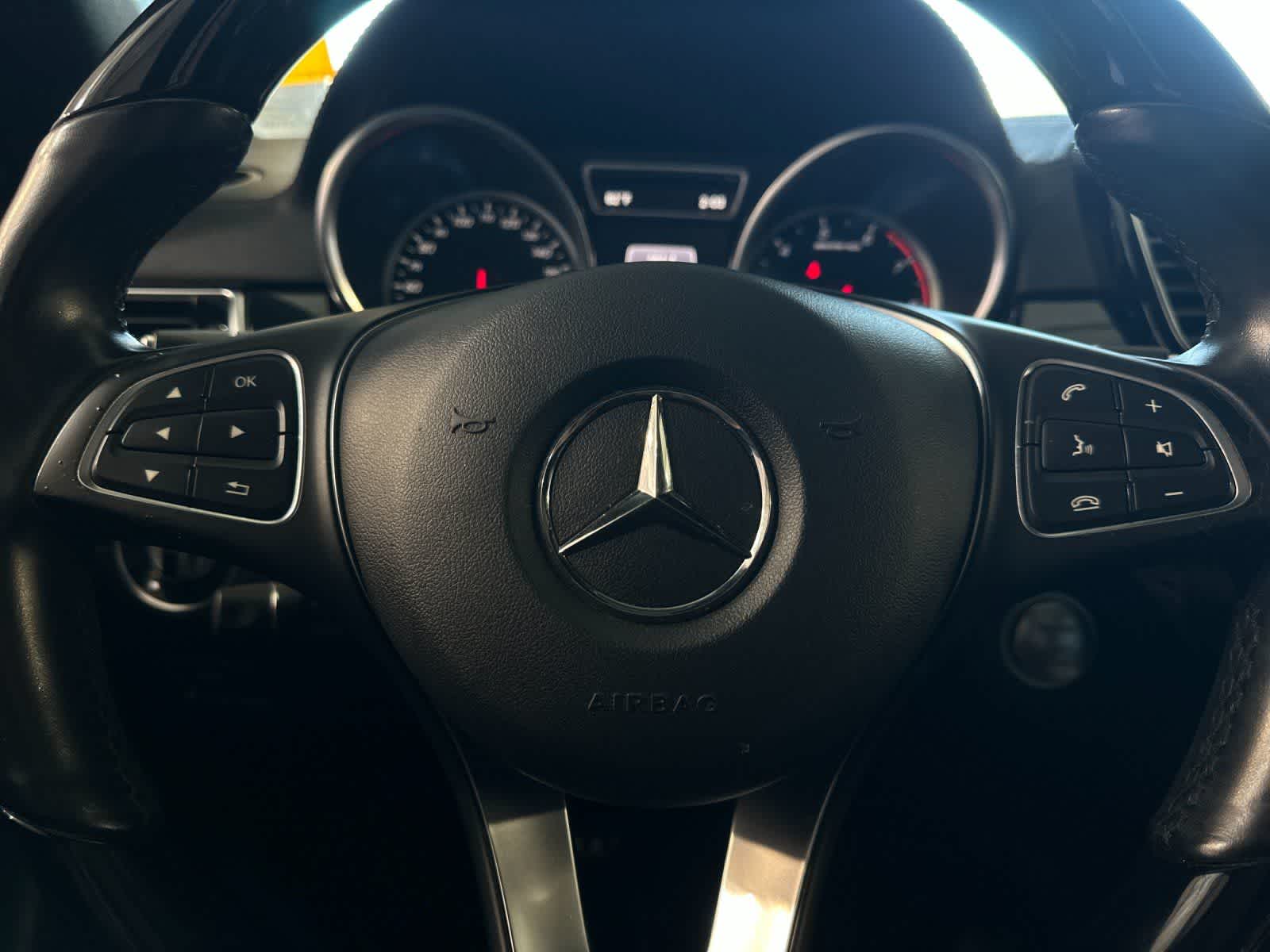 Thumbnail: 2018 Mercedes-Benz GLE - 22