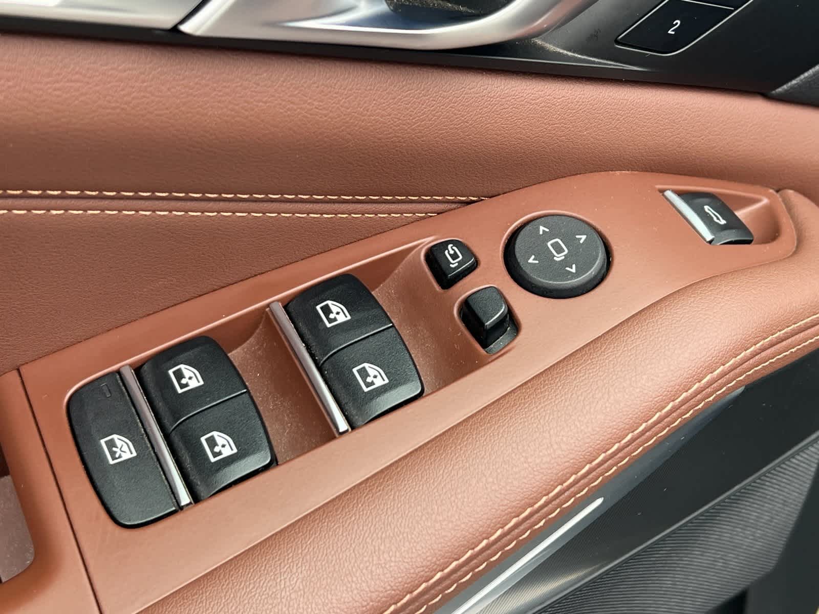 Thumbnail: 2023 BMW X5 - 13