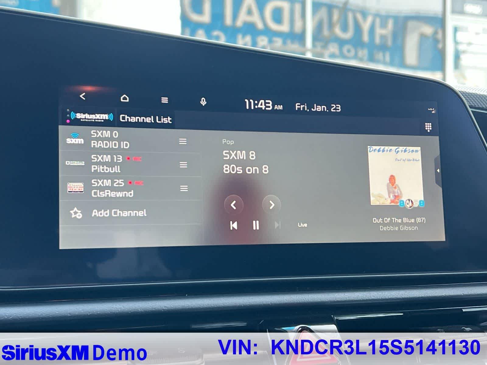 Thumbnail: 2025 Kia Niro - 32