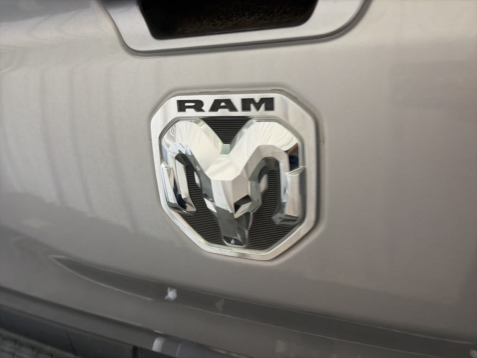 Thumbnail: 2019 RAM 1500 - 13
