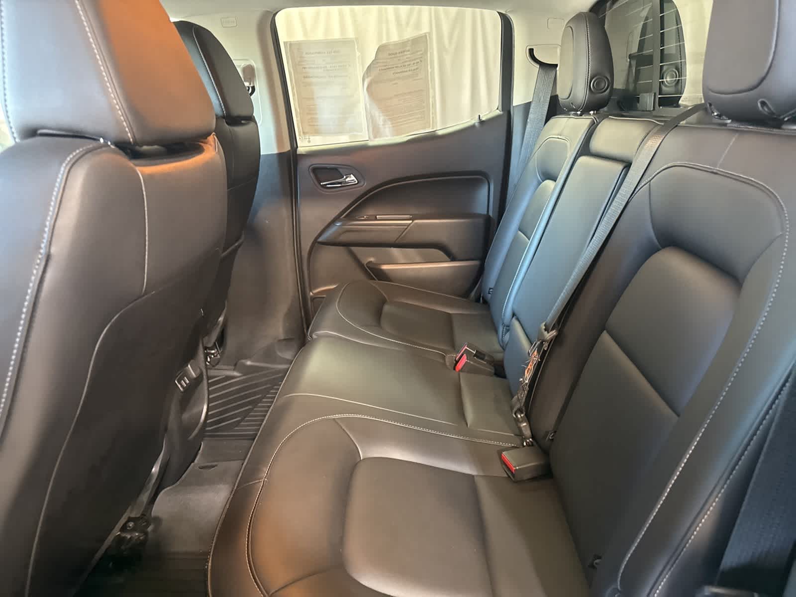 Thumbnail: 2018 Chevrolet Colorado - 18