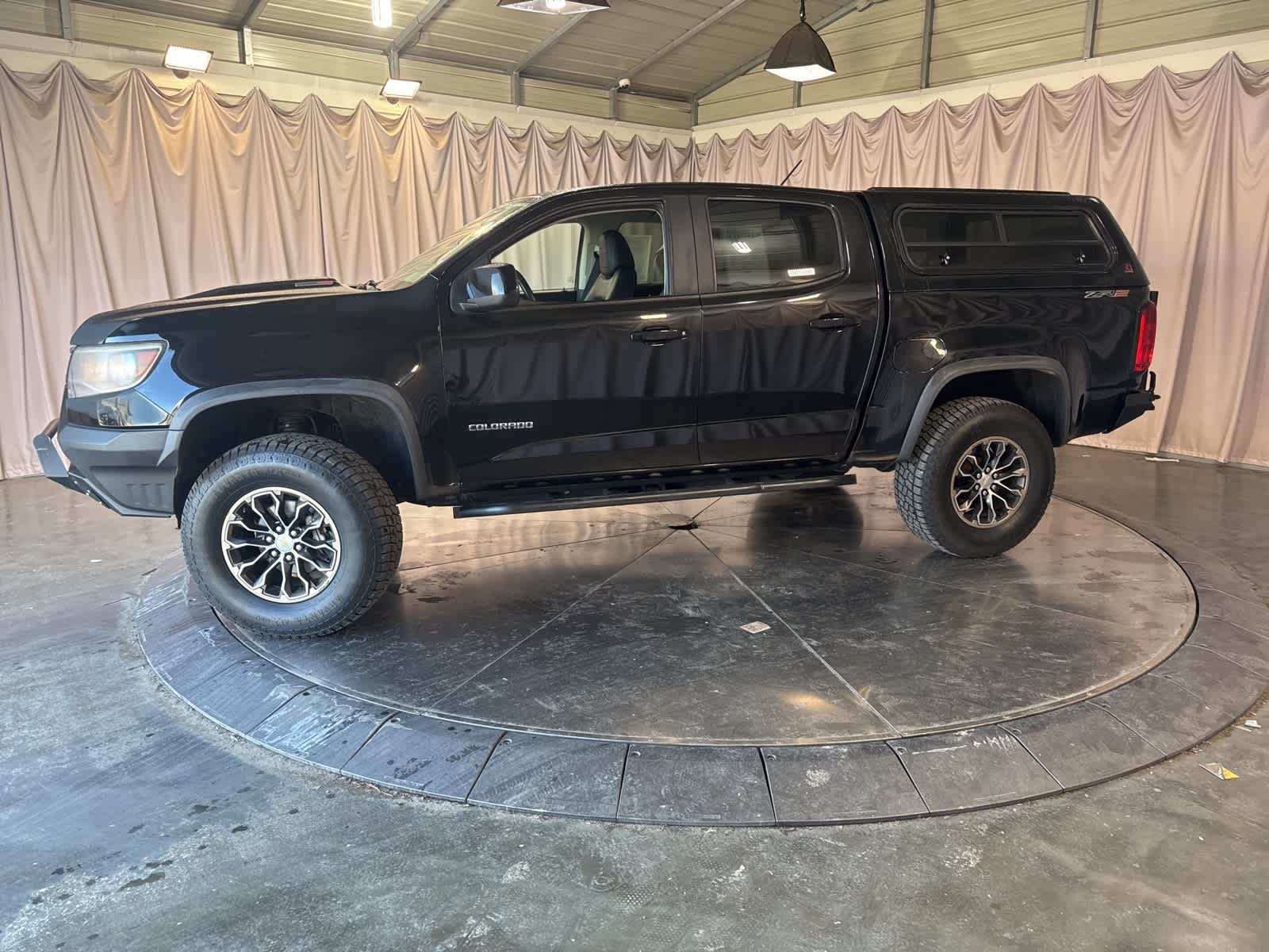 Thumbnail: 2018 Chevrolet Colorado - 8