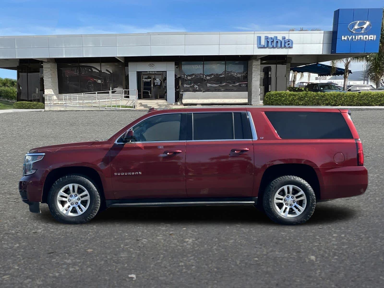 Thumbnail: 2017 Chevrolet Suburban - 5