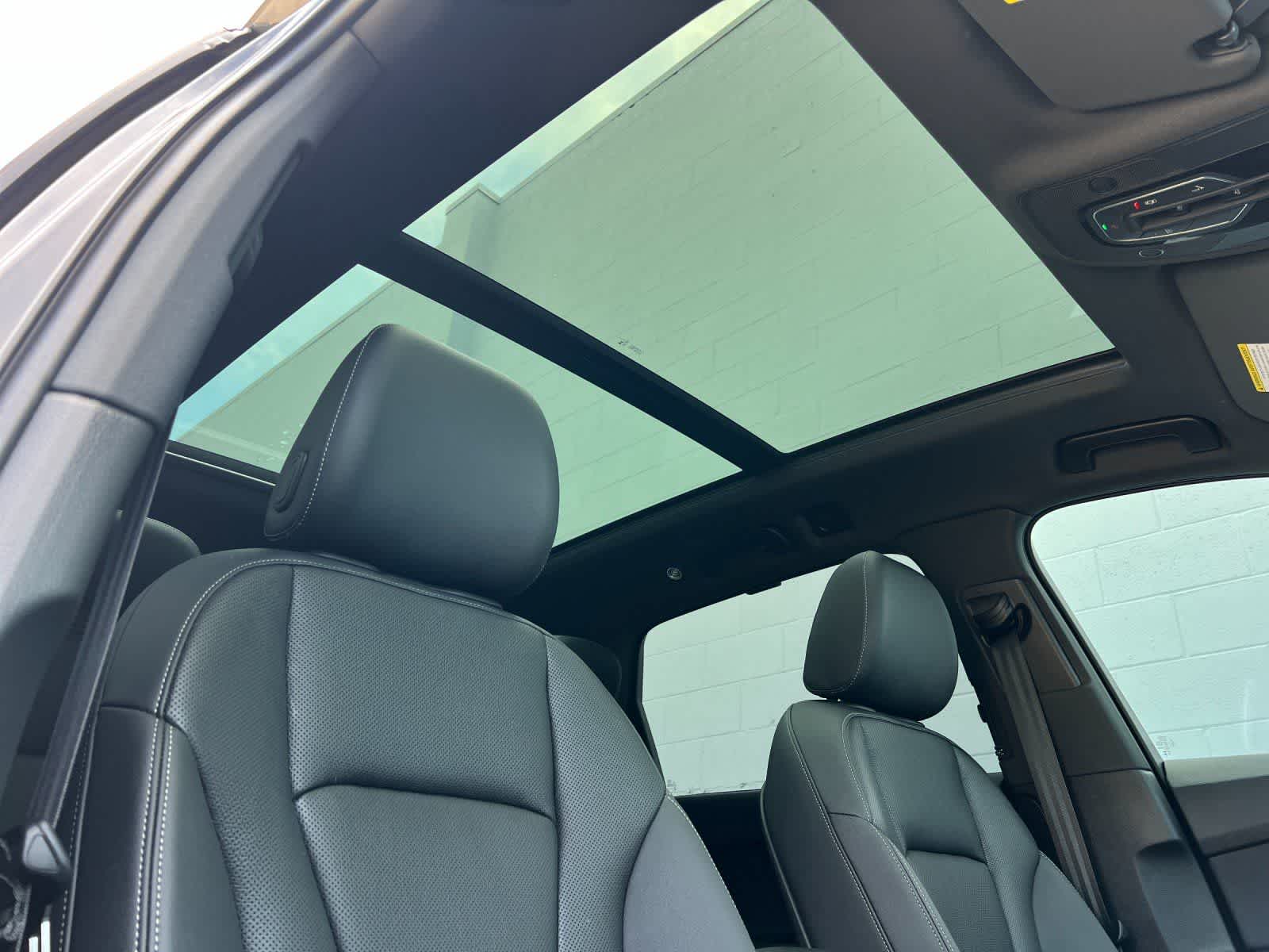 Thumbnail: 2025 Audi Q7 - 18