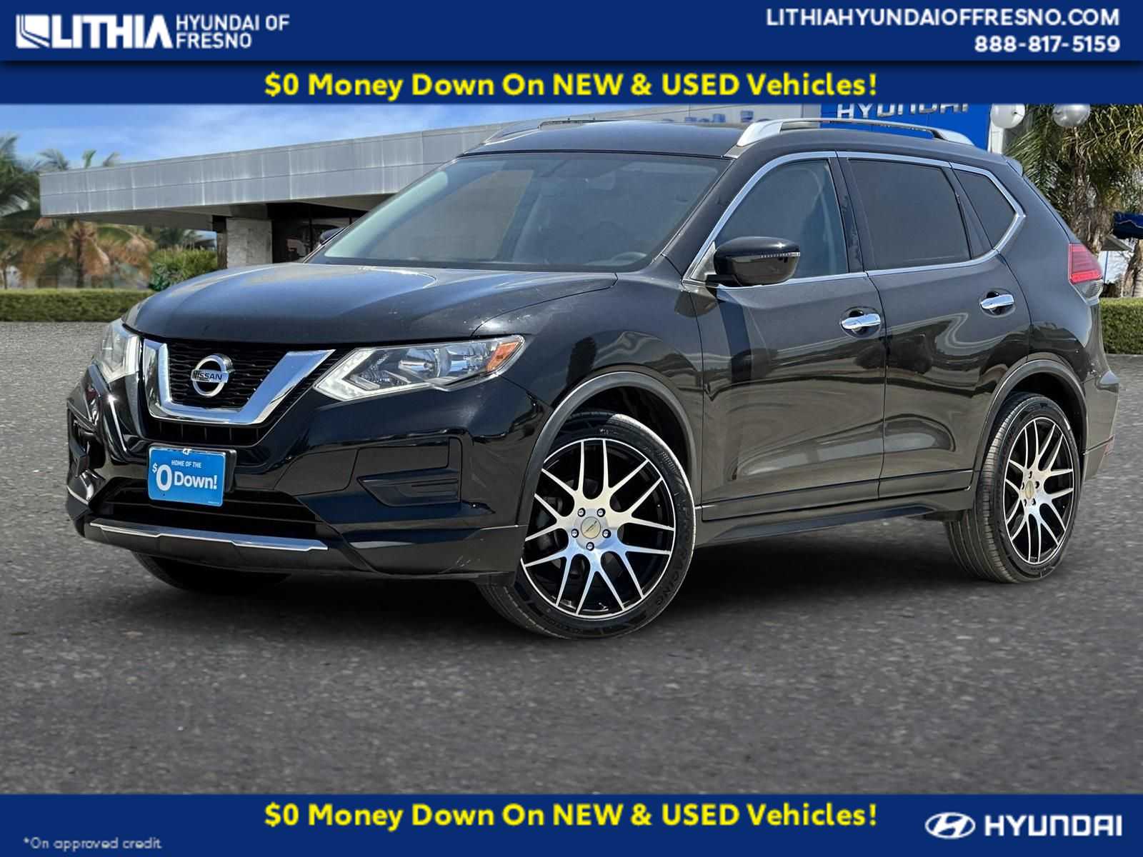 2017 Nissan Rogue S FWD's photo