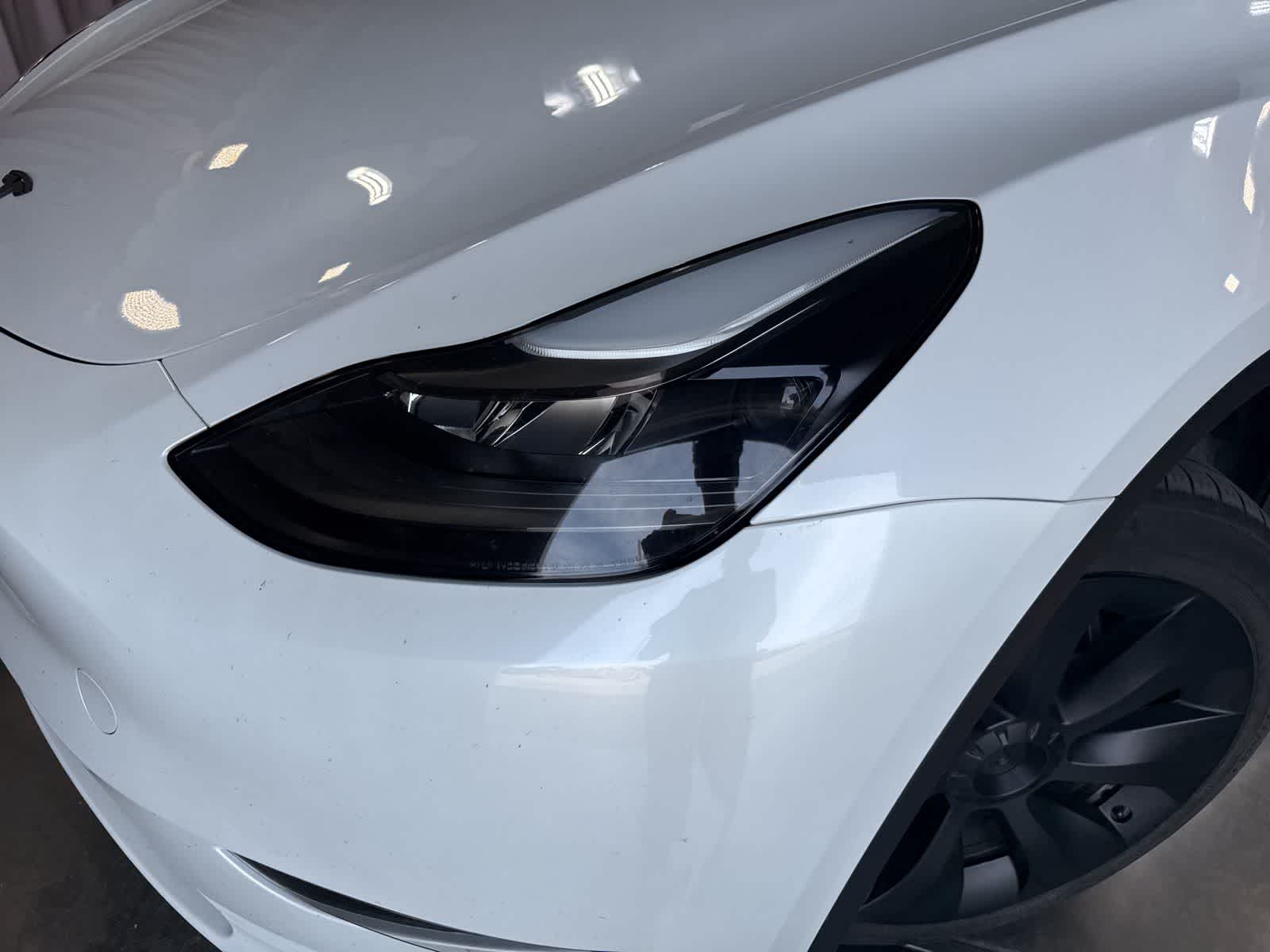 Thumbnail: 2023 Tesla Model Y - 9