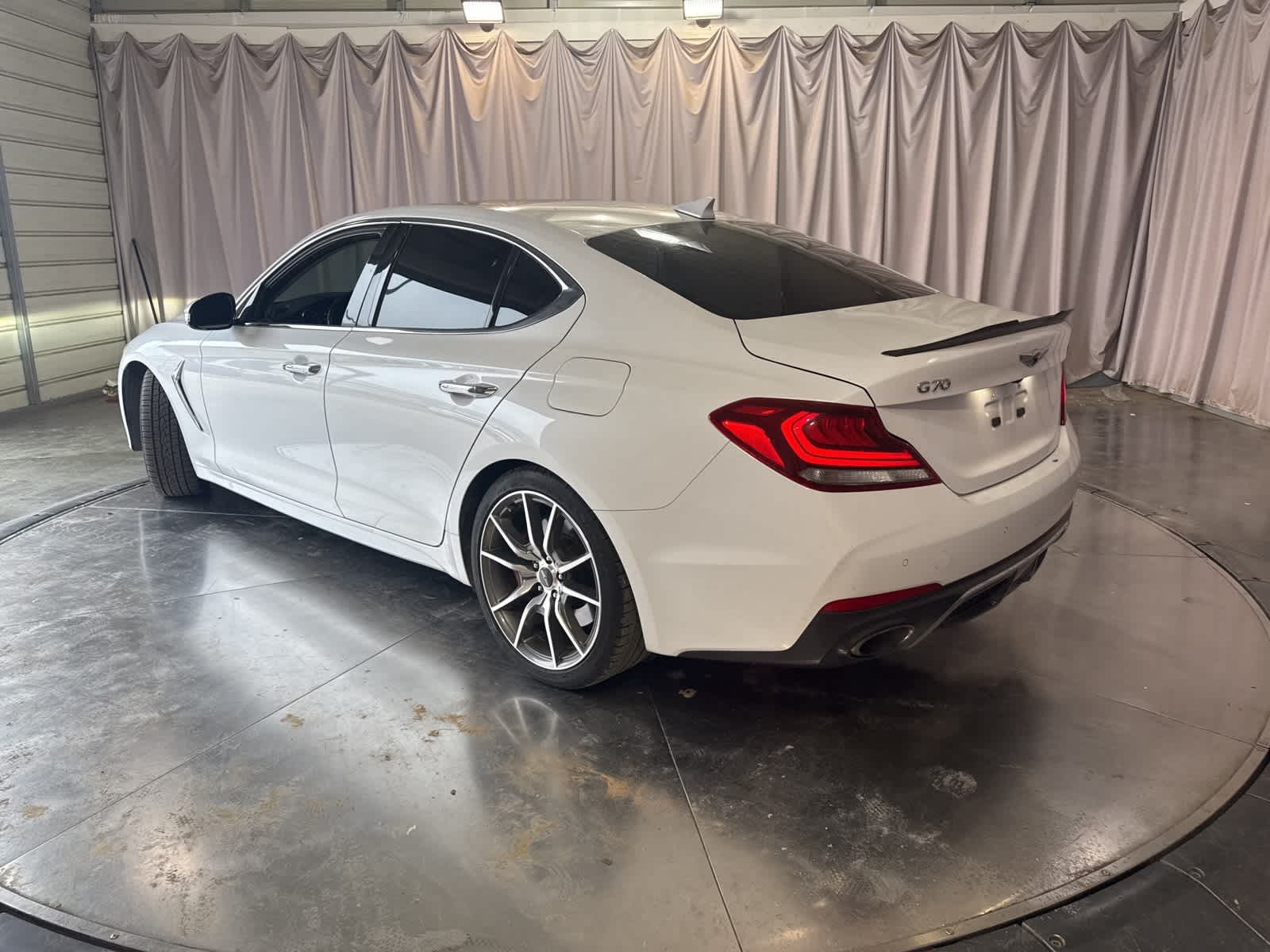 Thumbnail: 2019 Genesis G70 - 7