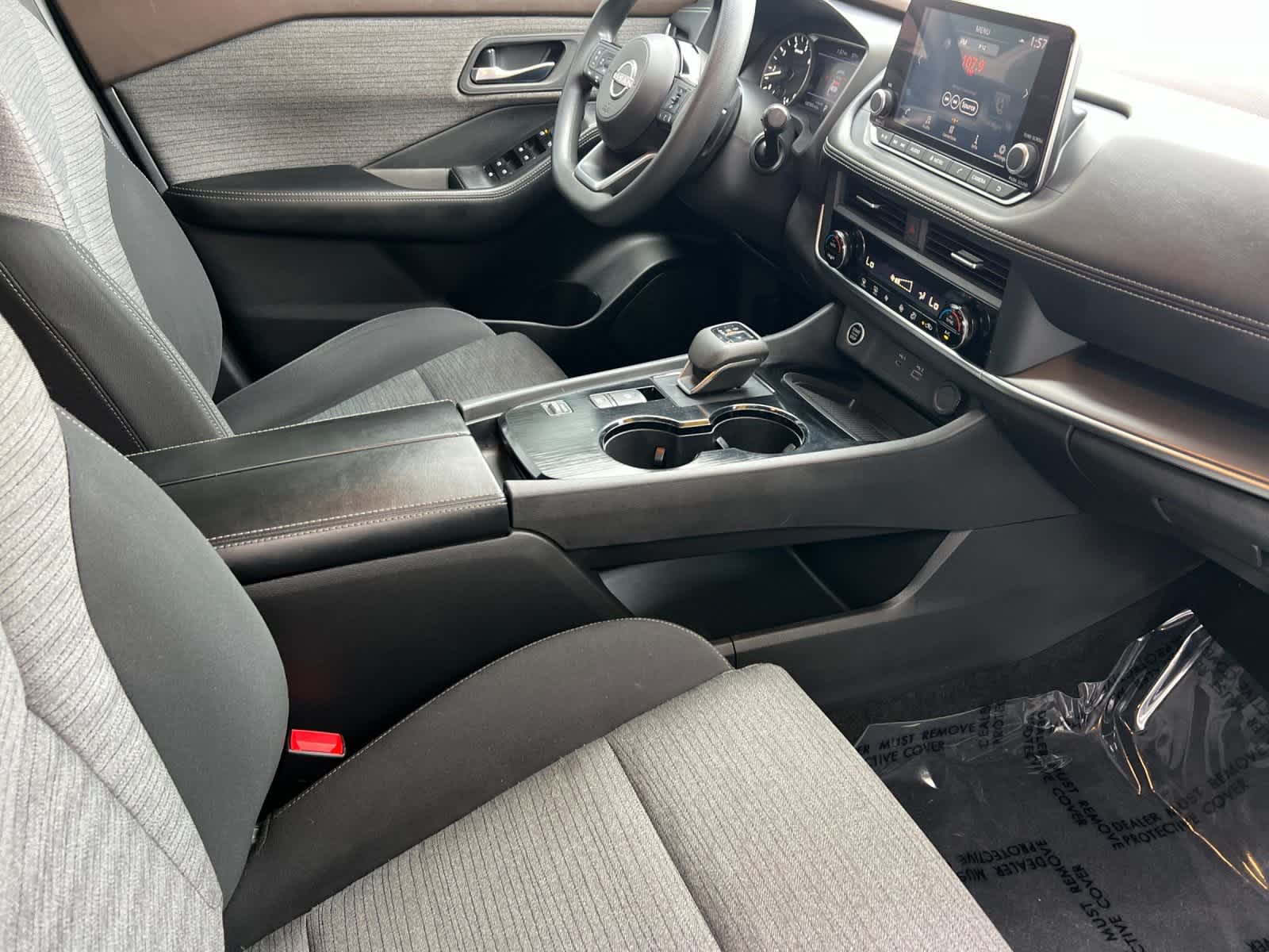 Thumbnail: 2023 Nissan Rogue - 17