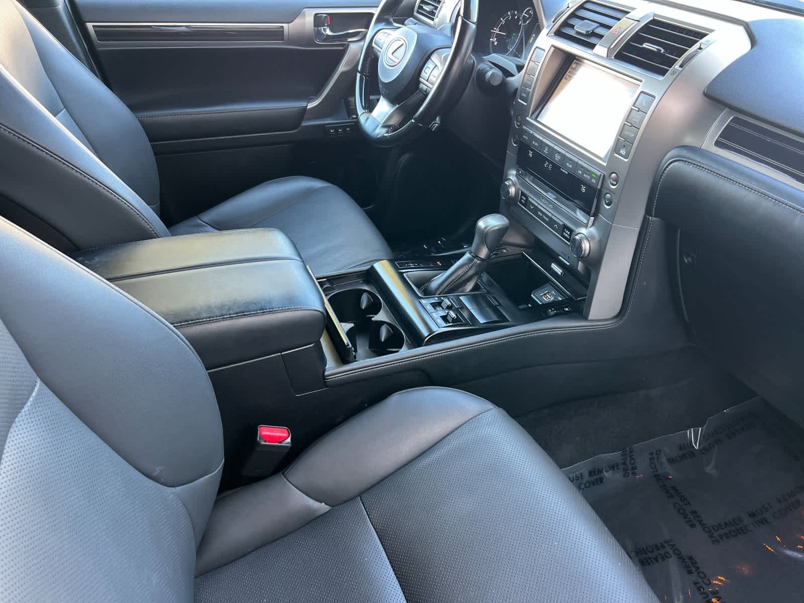 Thumbnail: 2021 Lexus GX - 17