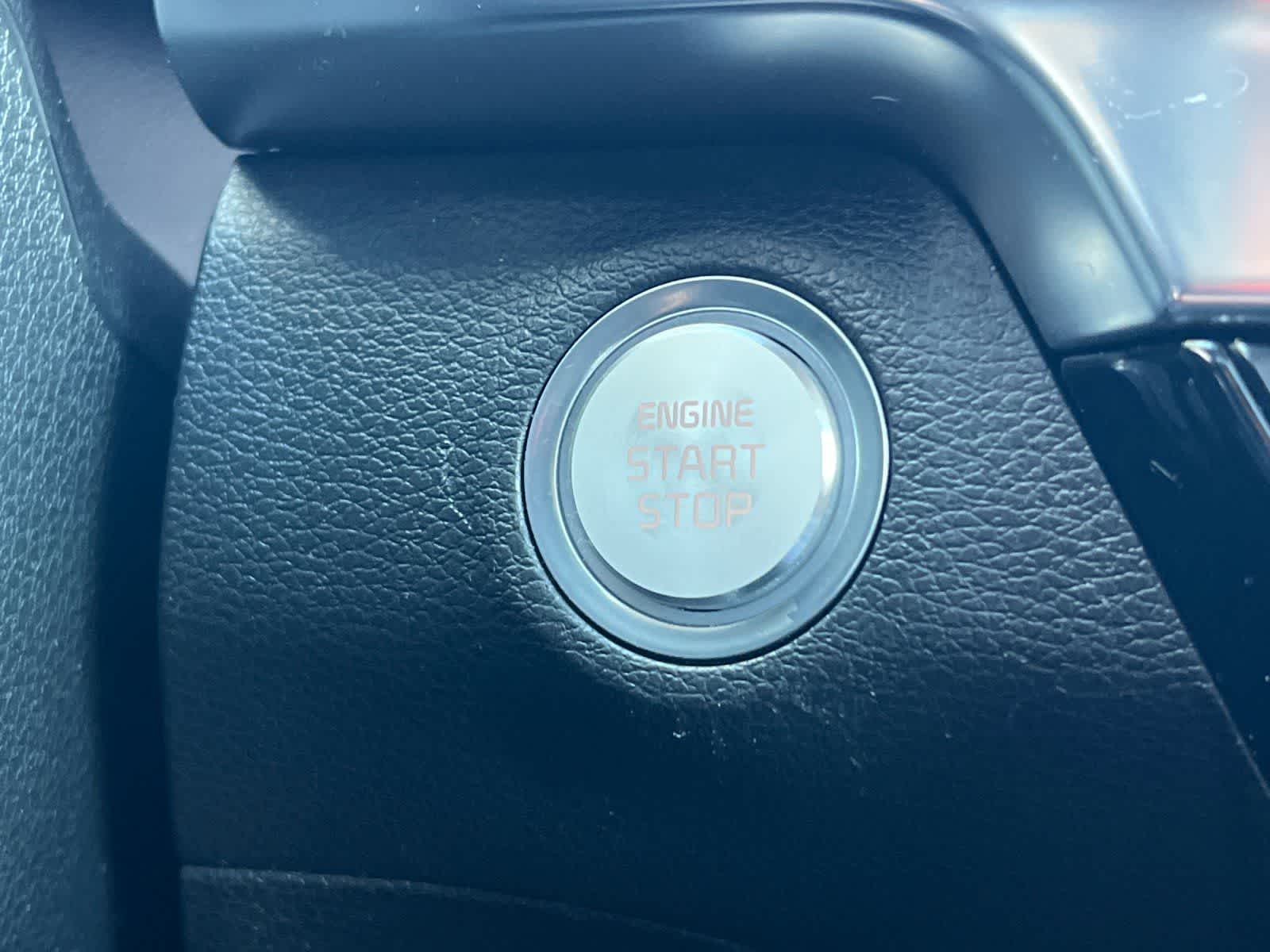 Thumbnail: 2022 Kia Telluride - 24