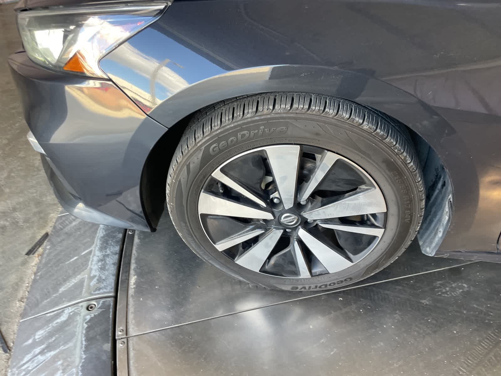 Thumbnail: 2022 Nissan Altima - 10