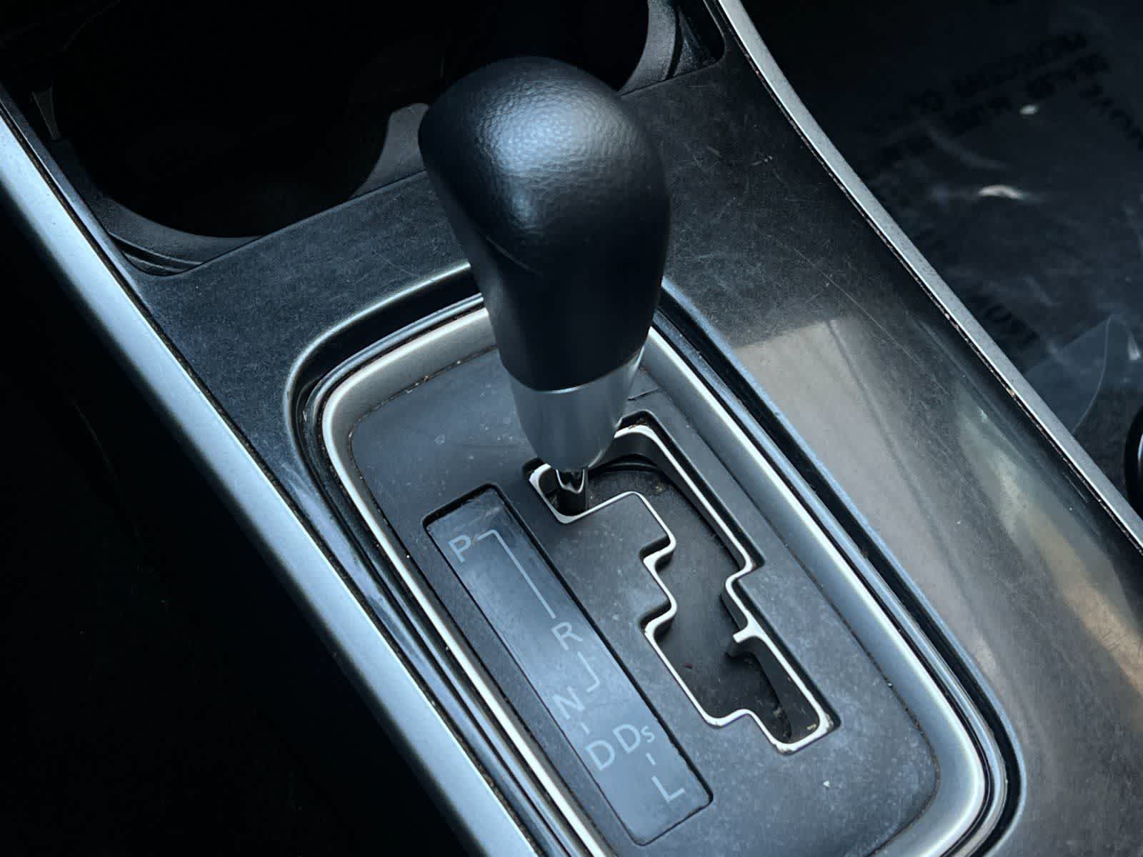 Thumbnail: 2019 Mitsubishi Outlander - 22