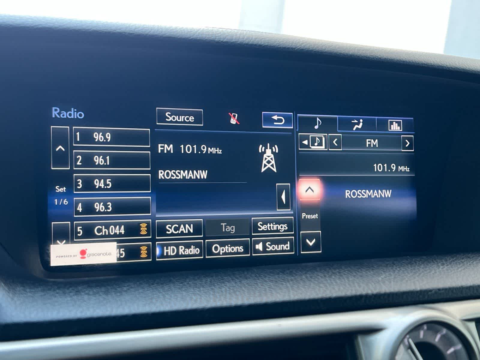 Thumbnail: 2015 Lexus GS - 18