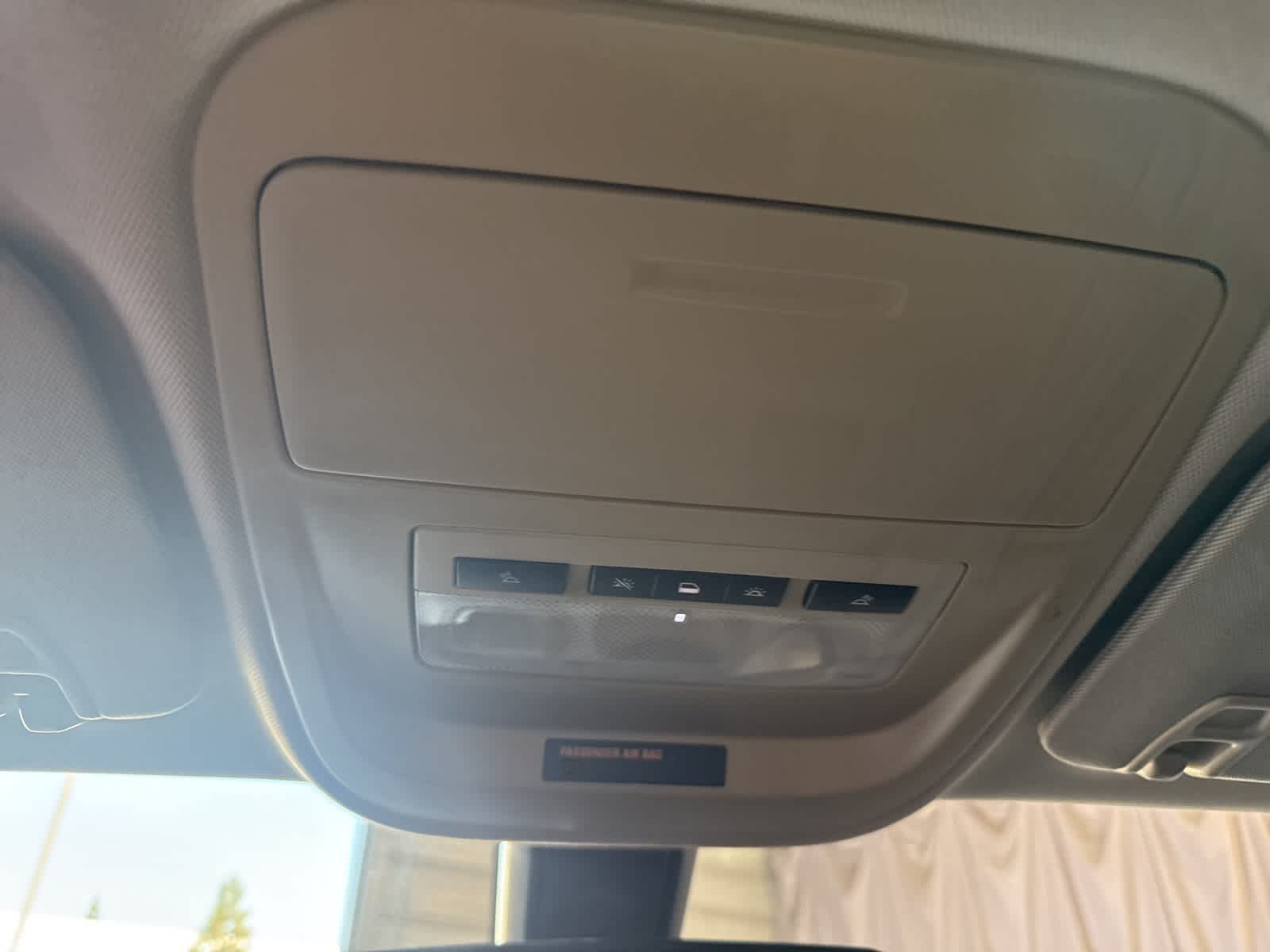 Thumbnail: 2016 Chevrolet Colorado - 25