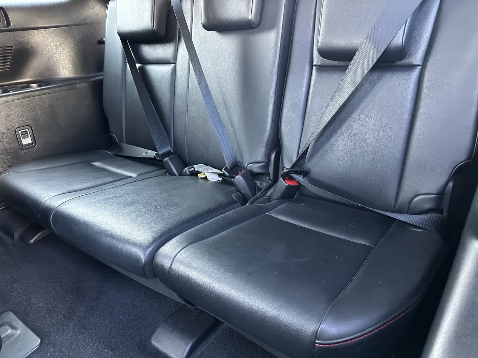 Thumbnail: 2019 Toyota Highlander - 15