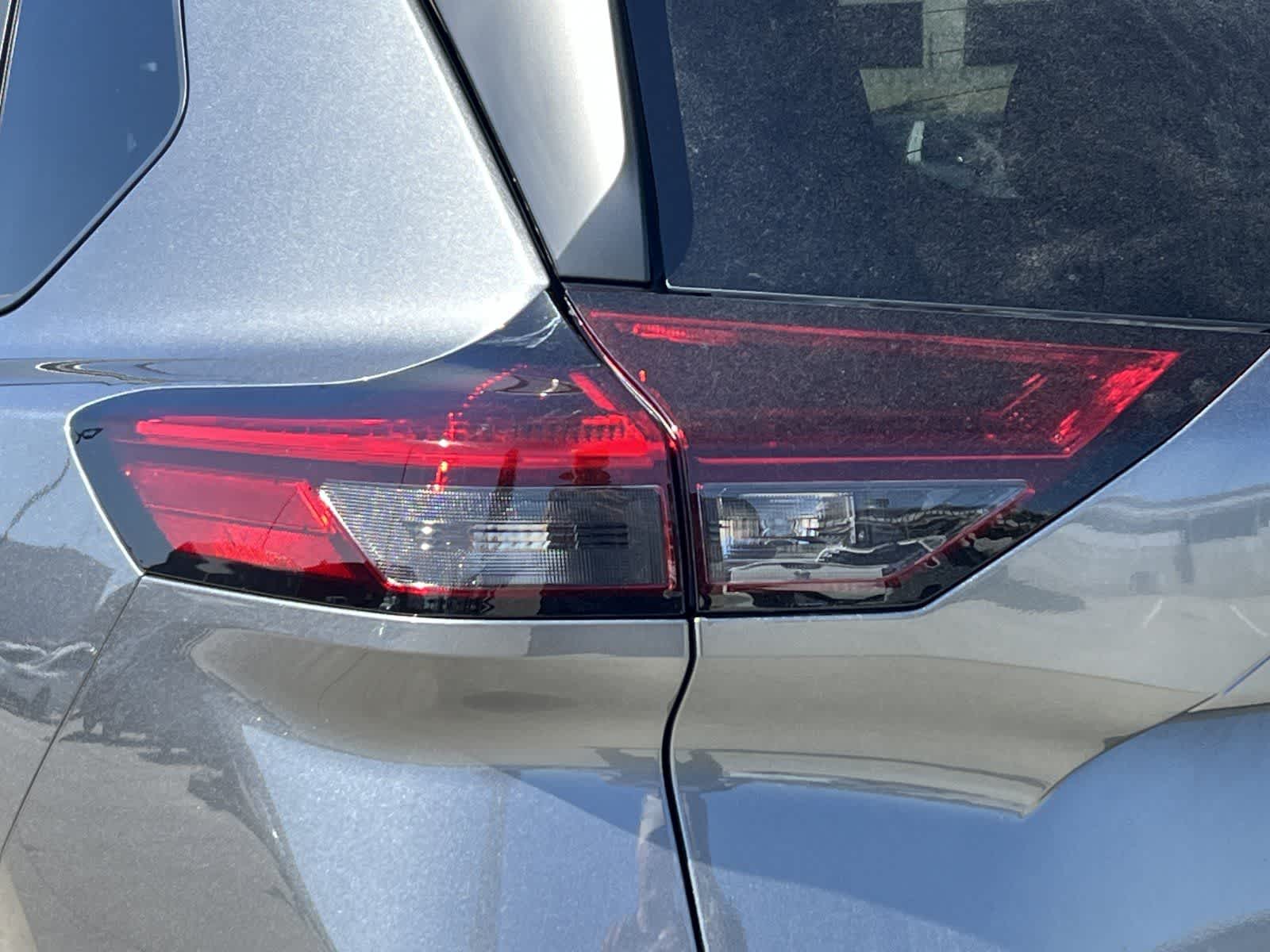 Thumbnail: 2026 Nissan Rogue - 26