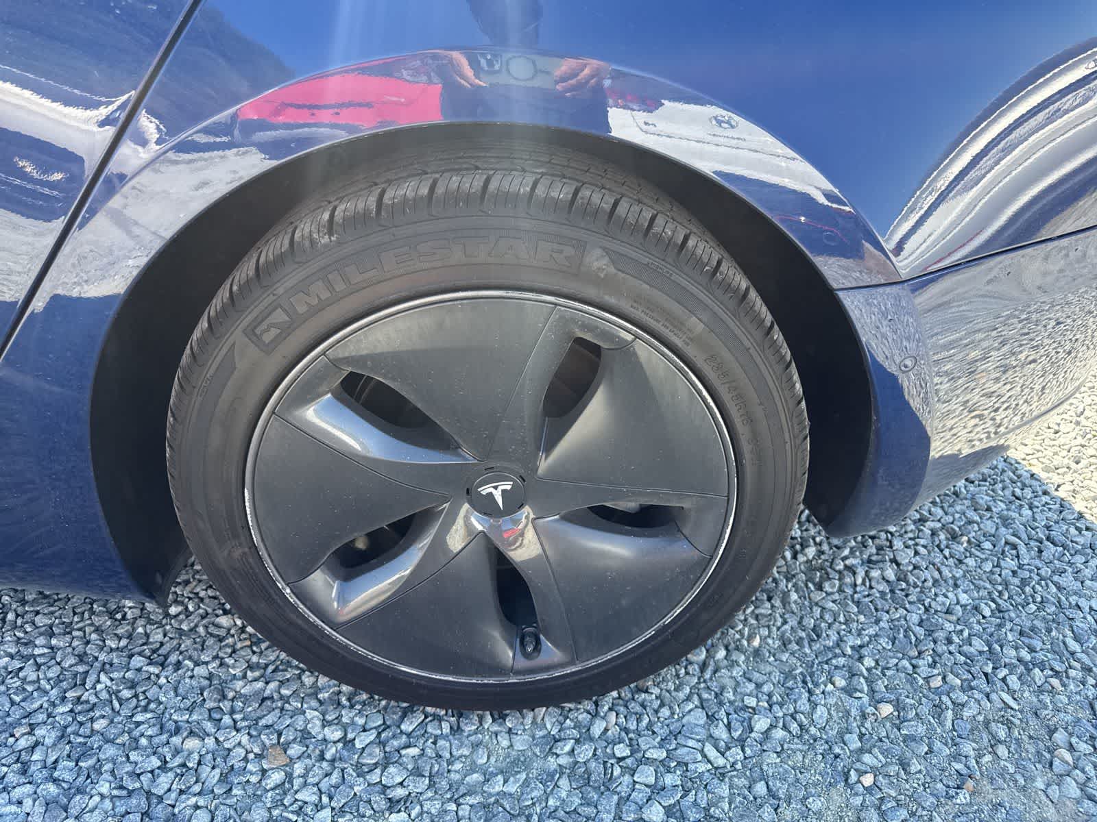 Thumbnail: 2020 Tesla Model 3 - 10