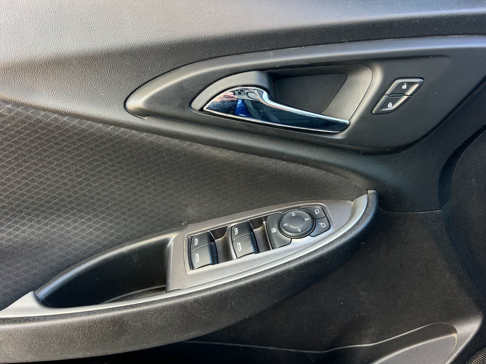 Thumbnail: 2023 Chevrolet Malibu - 13