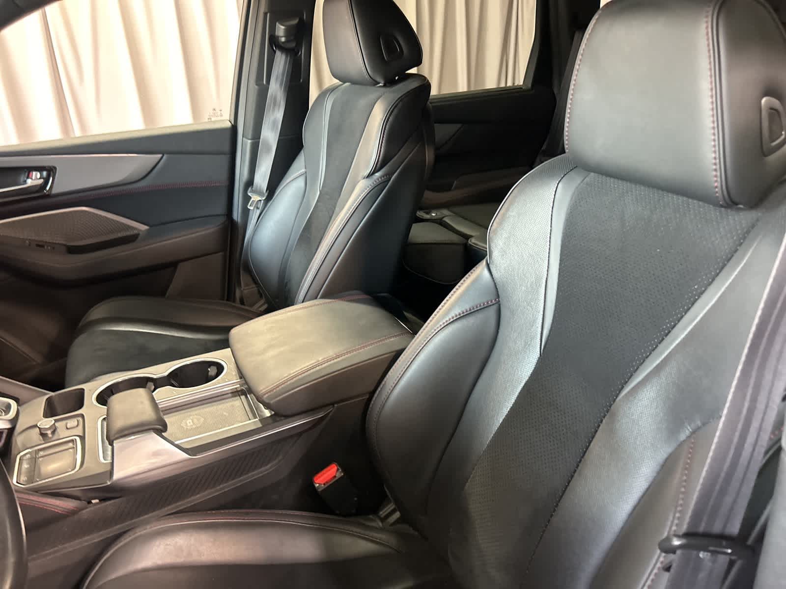 Thumbnail: 2023 Acura MDX - 28