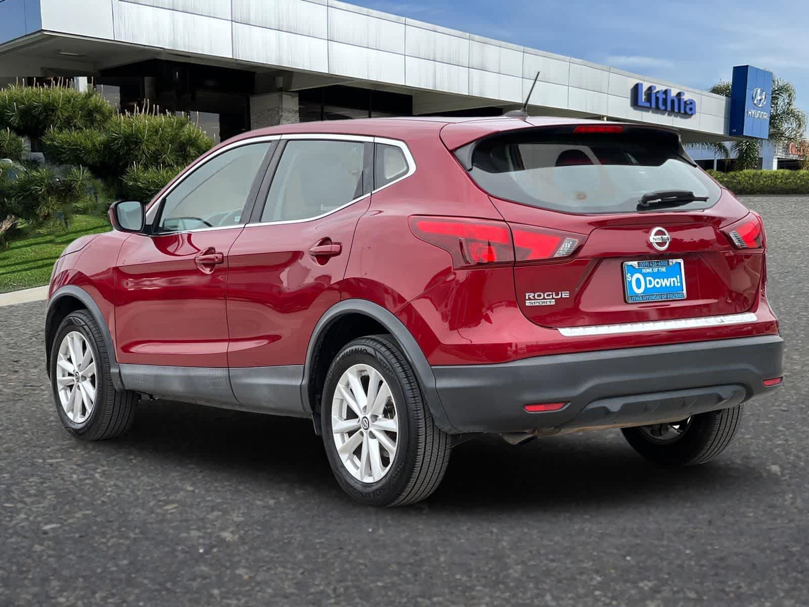 2019 Nissan Rogue Sport S photo 6