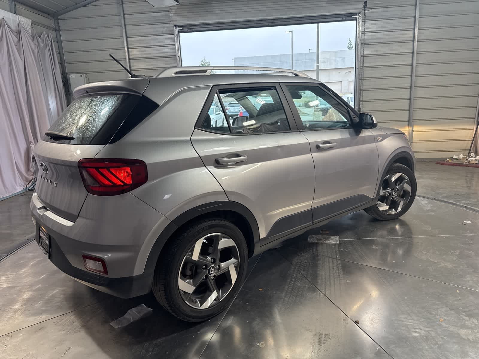 Thumbnail: 2023 Hyundai Venue - 5