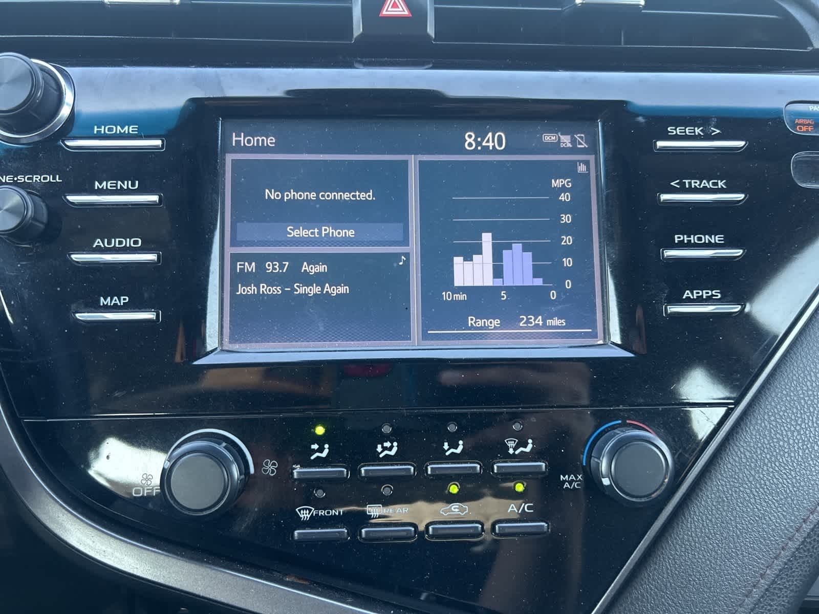 Thumbnail: 2019 Toyota Camry - 26
