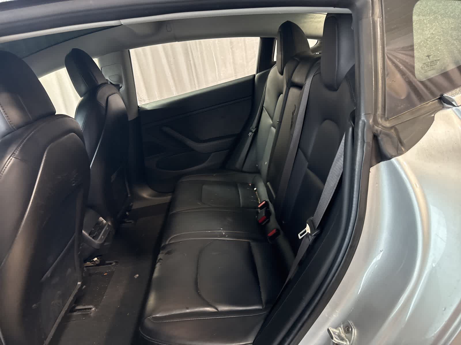 Thumbnail: 2018 Tesla Model 3 - 15