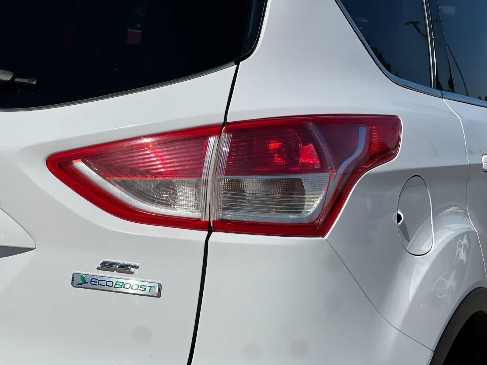 Thumbnail: 2014 Ford Escape - 27
