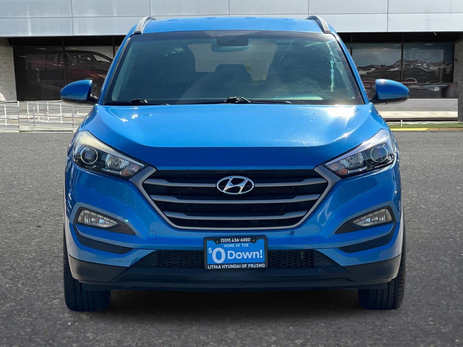Thumbnail: 2016 Hyundai Tucson - 10