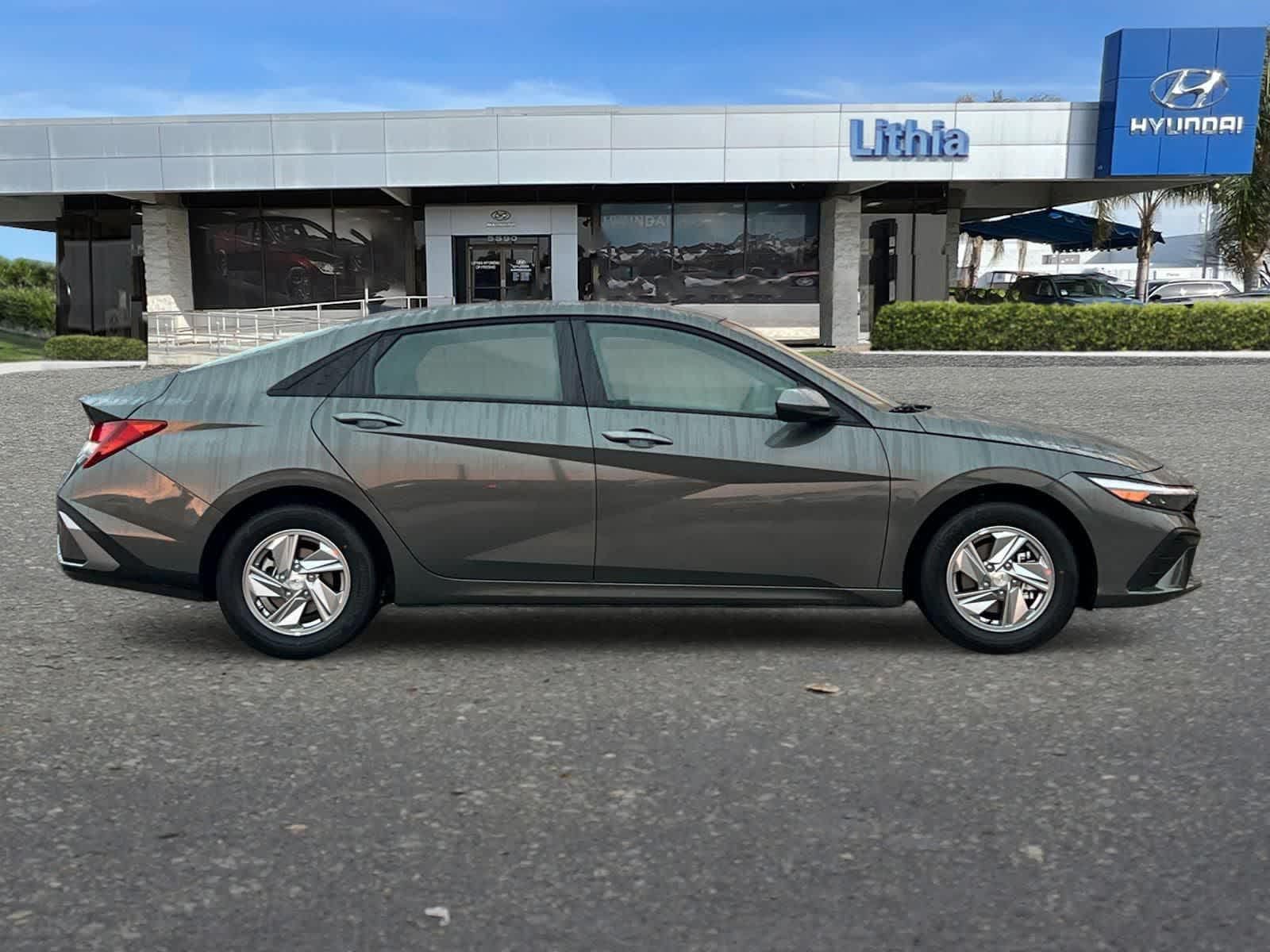 Thumbnail: 2026 Hyundai Elantra - 9