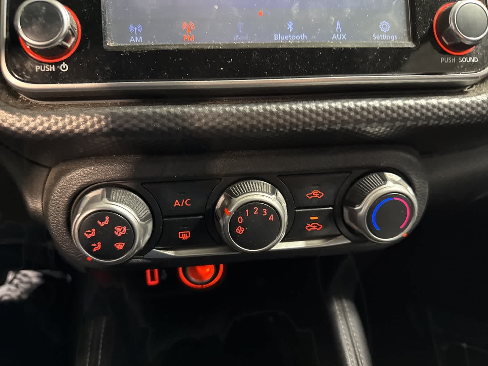 Thumbnail: 2018 Nissan Kicks - 19