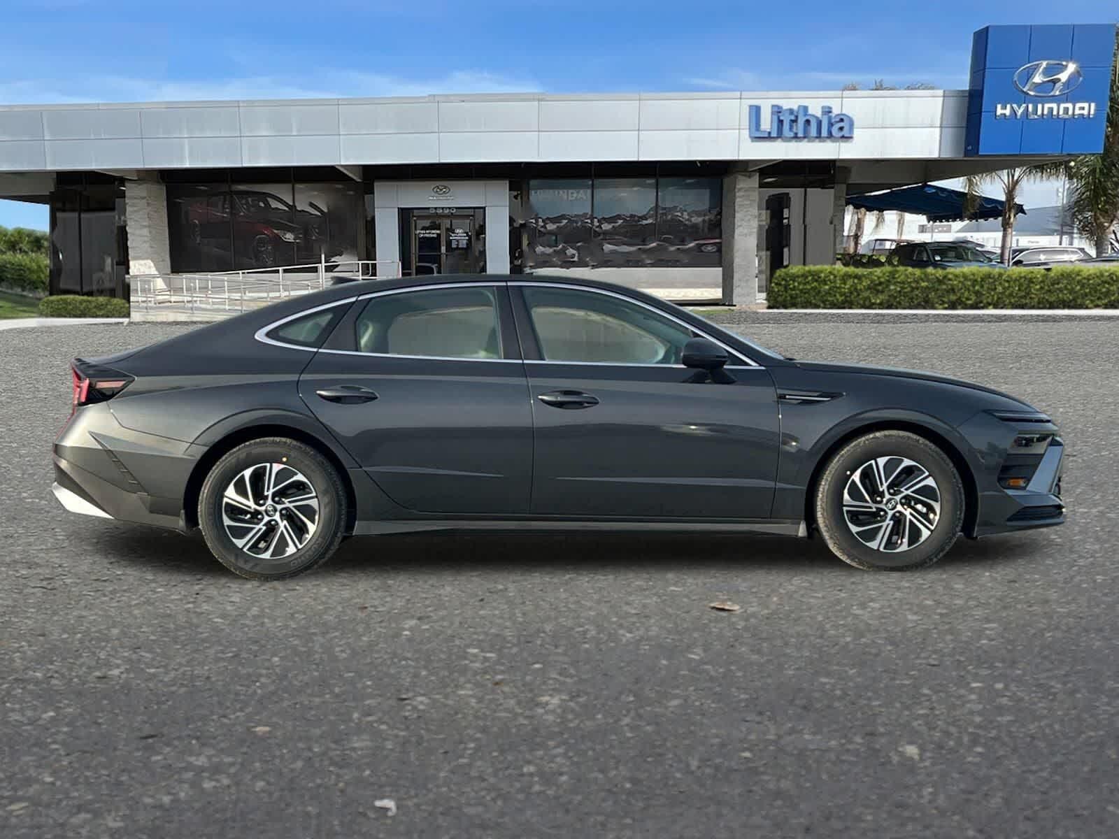 Thumbnail: 2026 Hyundai Sonata - 9
