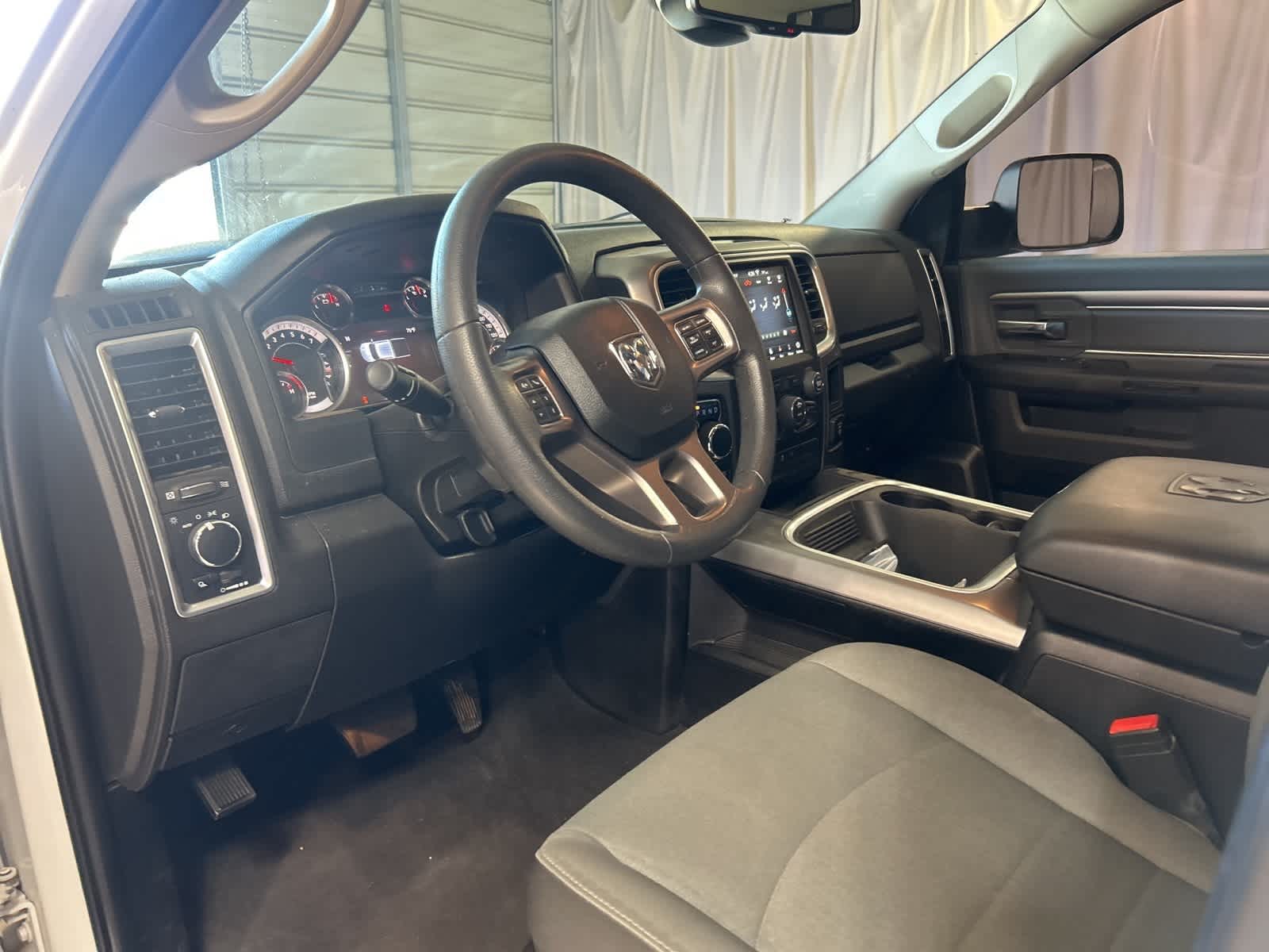 Thumbnail: 2023 RAM 1500 Classic - 25