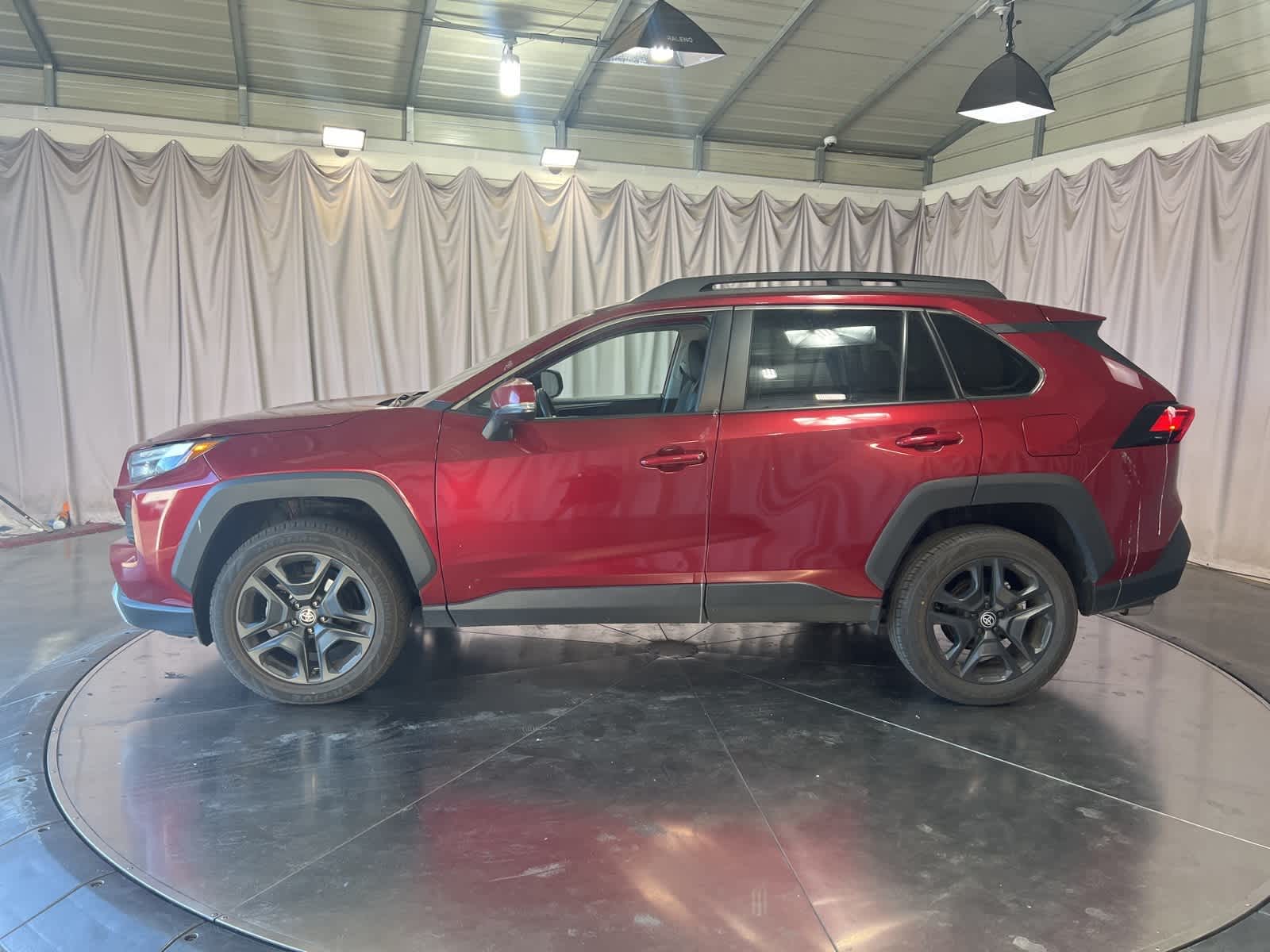 Thumbnail: 2023 Toyota RAV4 - 4
