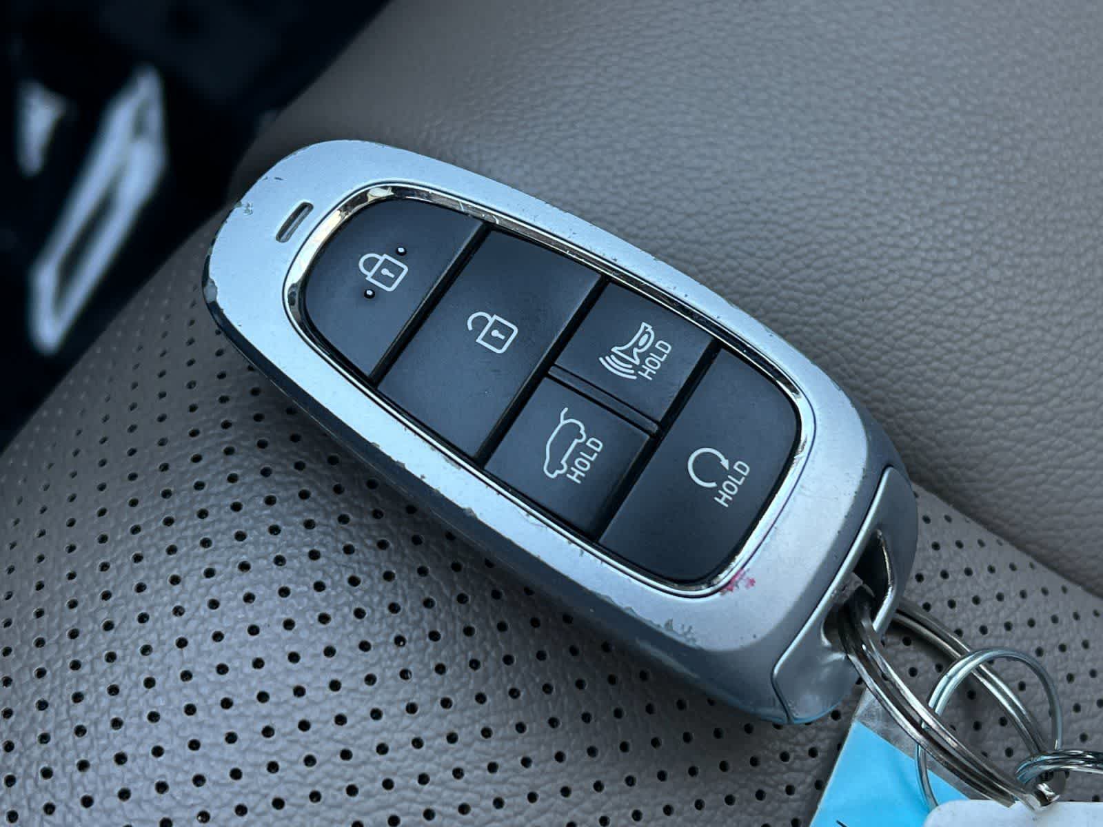 Thumbnail: 2023 Hyundai Santa Fe - 30