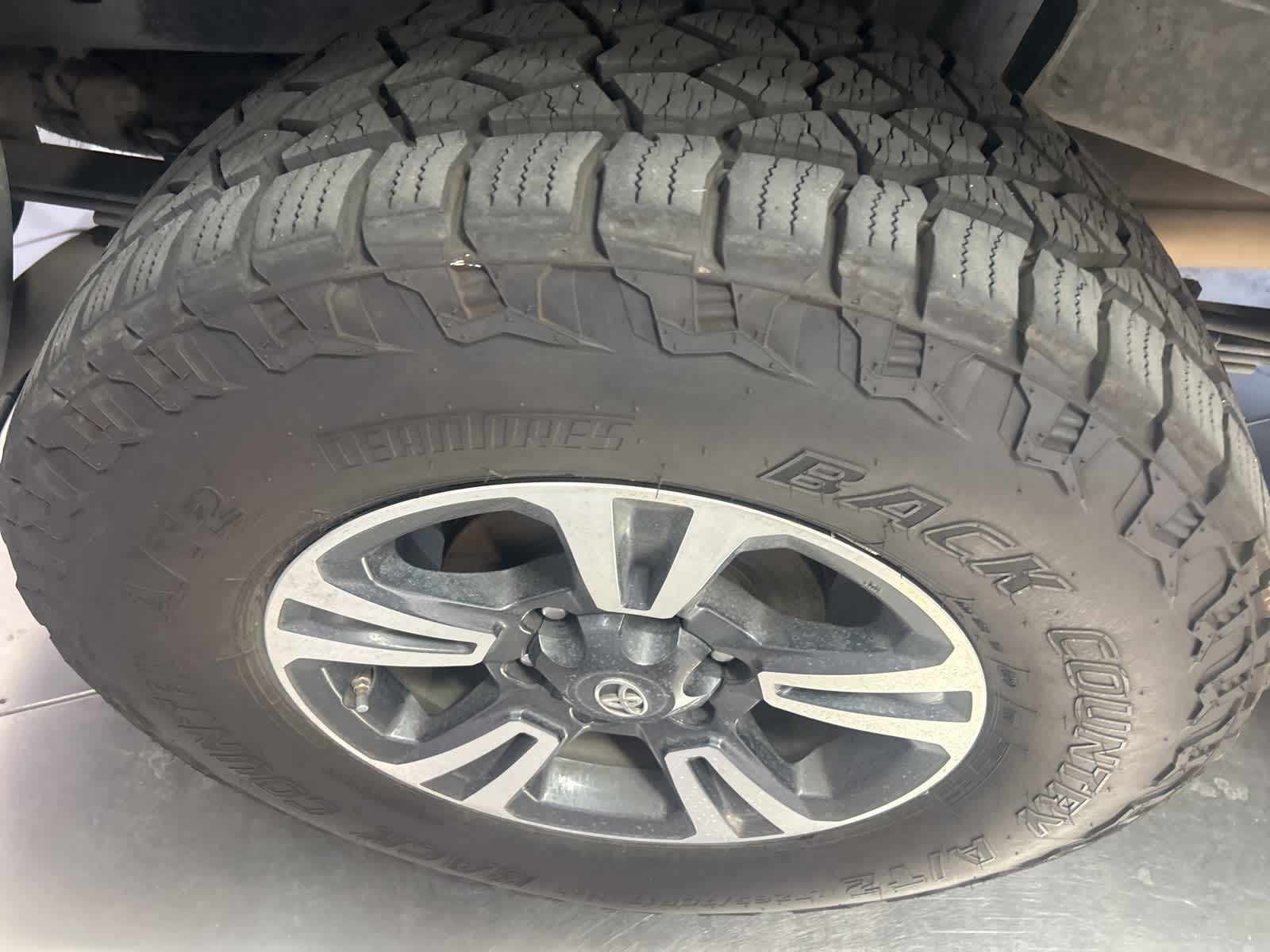 Thumbnail: 2019 Toyota Tacoma - 8