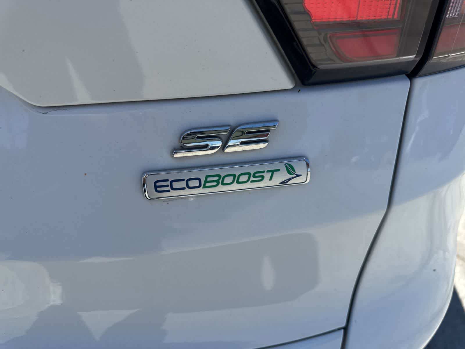 Thumbnail: 2017 Ford Escape - 14