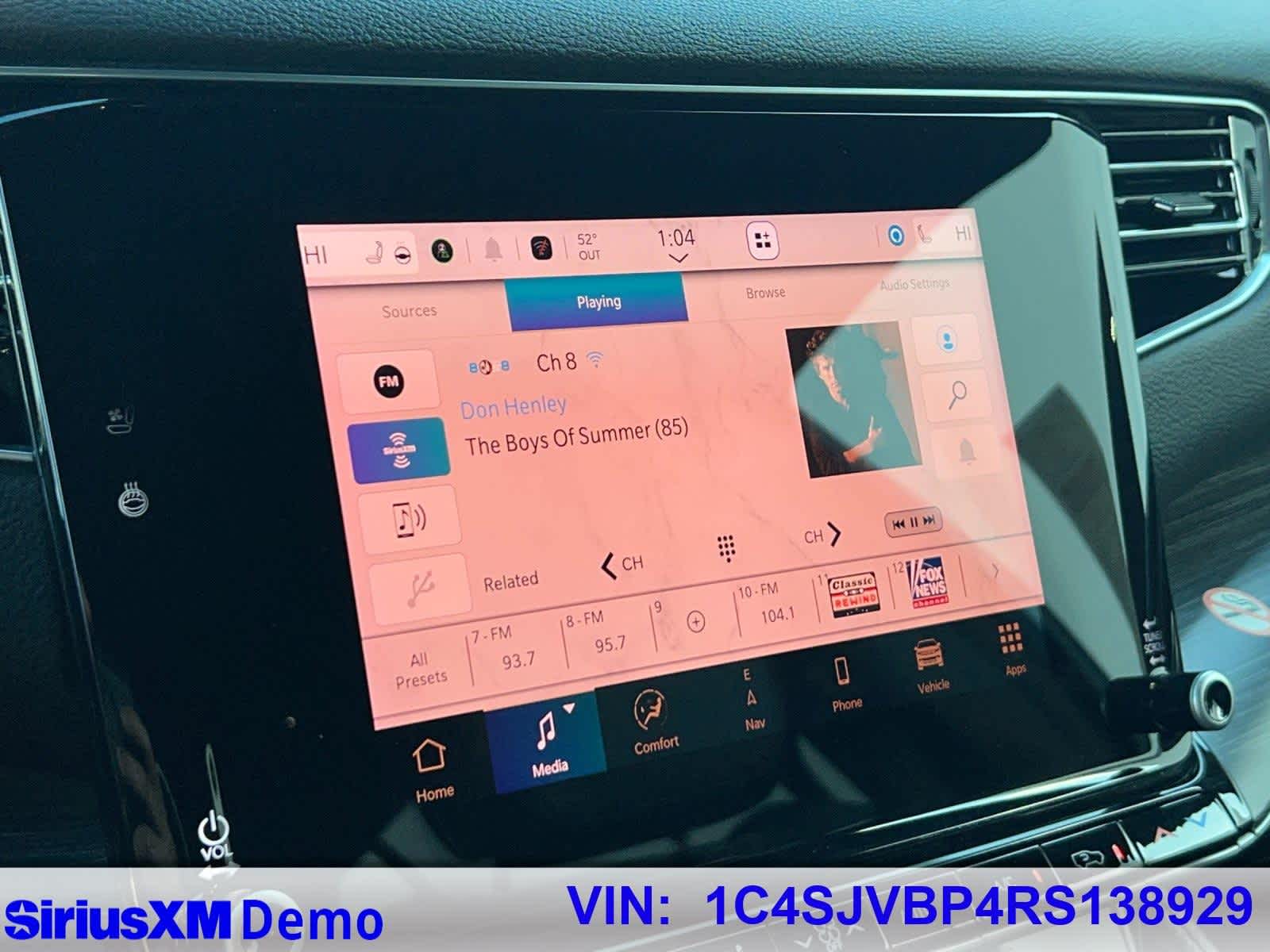 Thumbnail: 2024 Jeep Wagoneer - 32