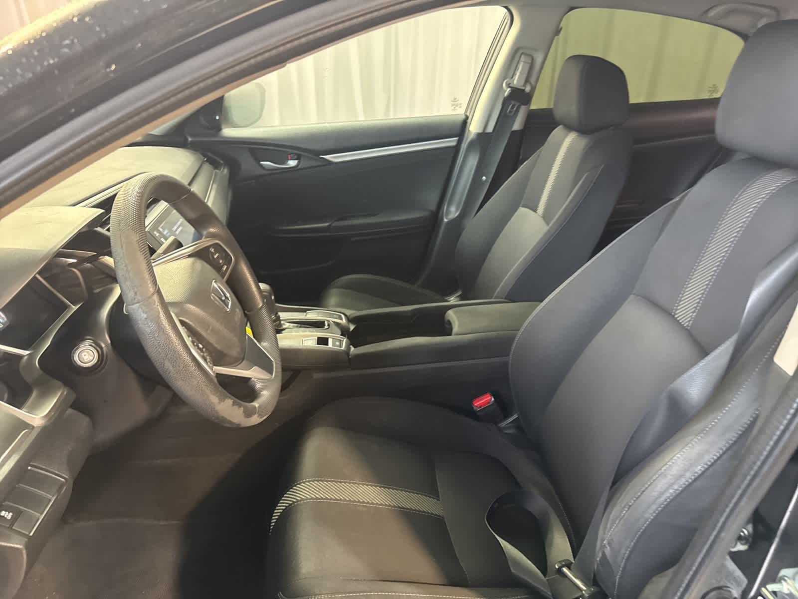 Thumbnail: 2017 Honda Civic - 16