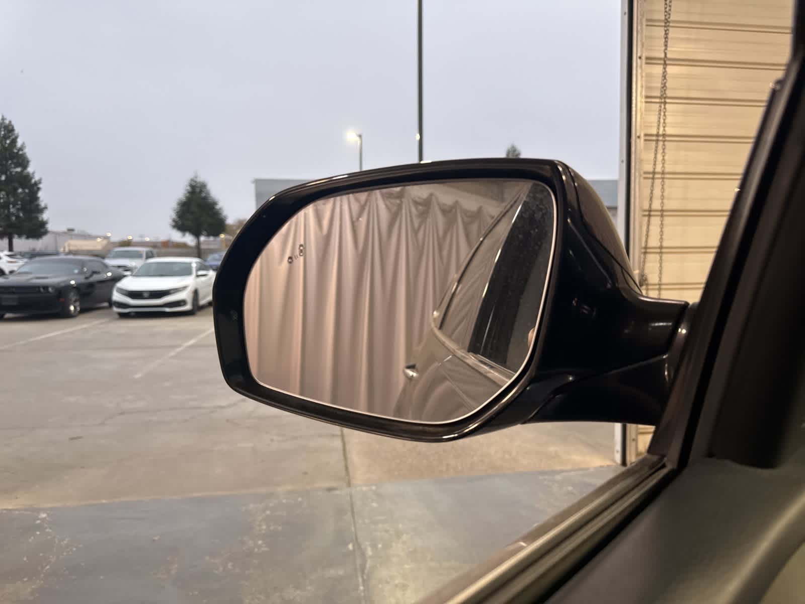 Thumbnail: 2018 Hyundai Santa Fe - 27