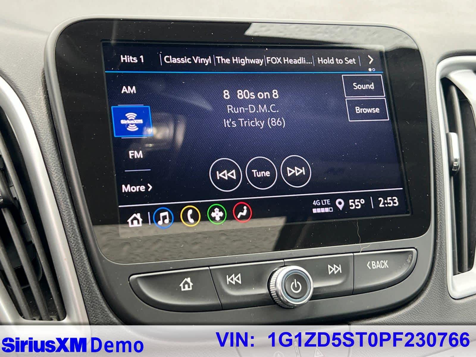 Thumbnail: 2023 Chevrolet Malibu - 29