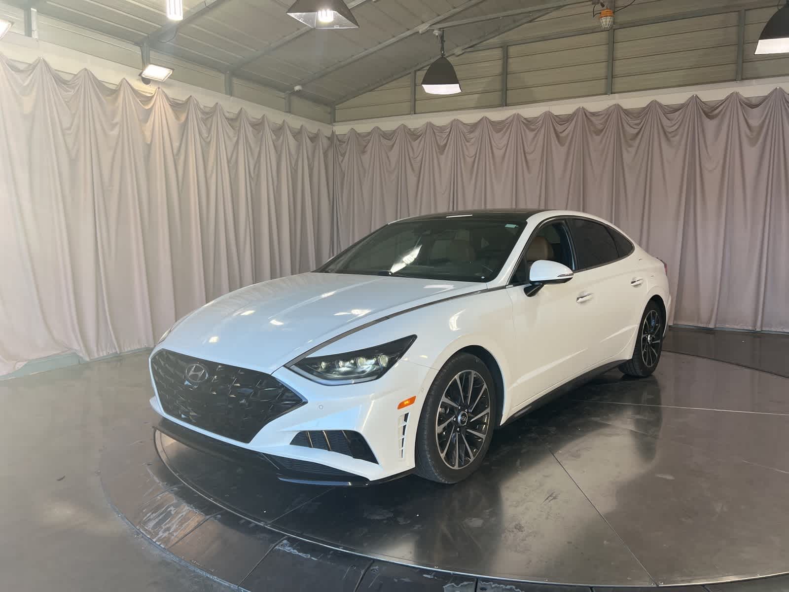 Thumbnail: 2021 Hyundai Sonata - 3