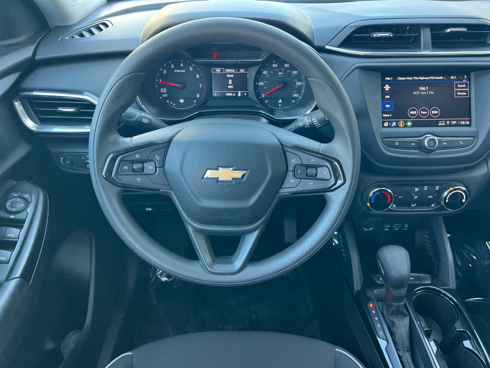 Thumbnail: 2023 Chevrolet TrailBlazer - 14