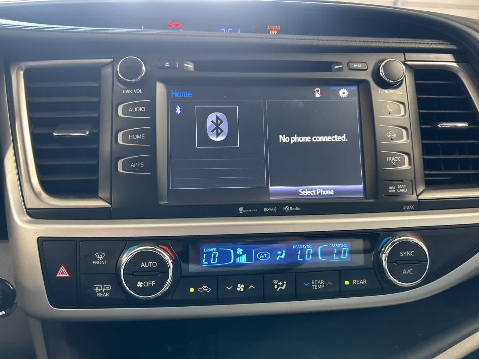 Thumbnail: 2019 Toyota Highlander - 27