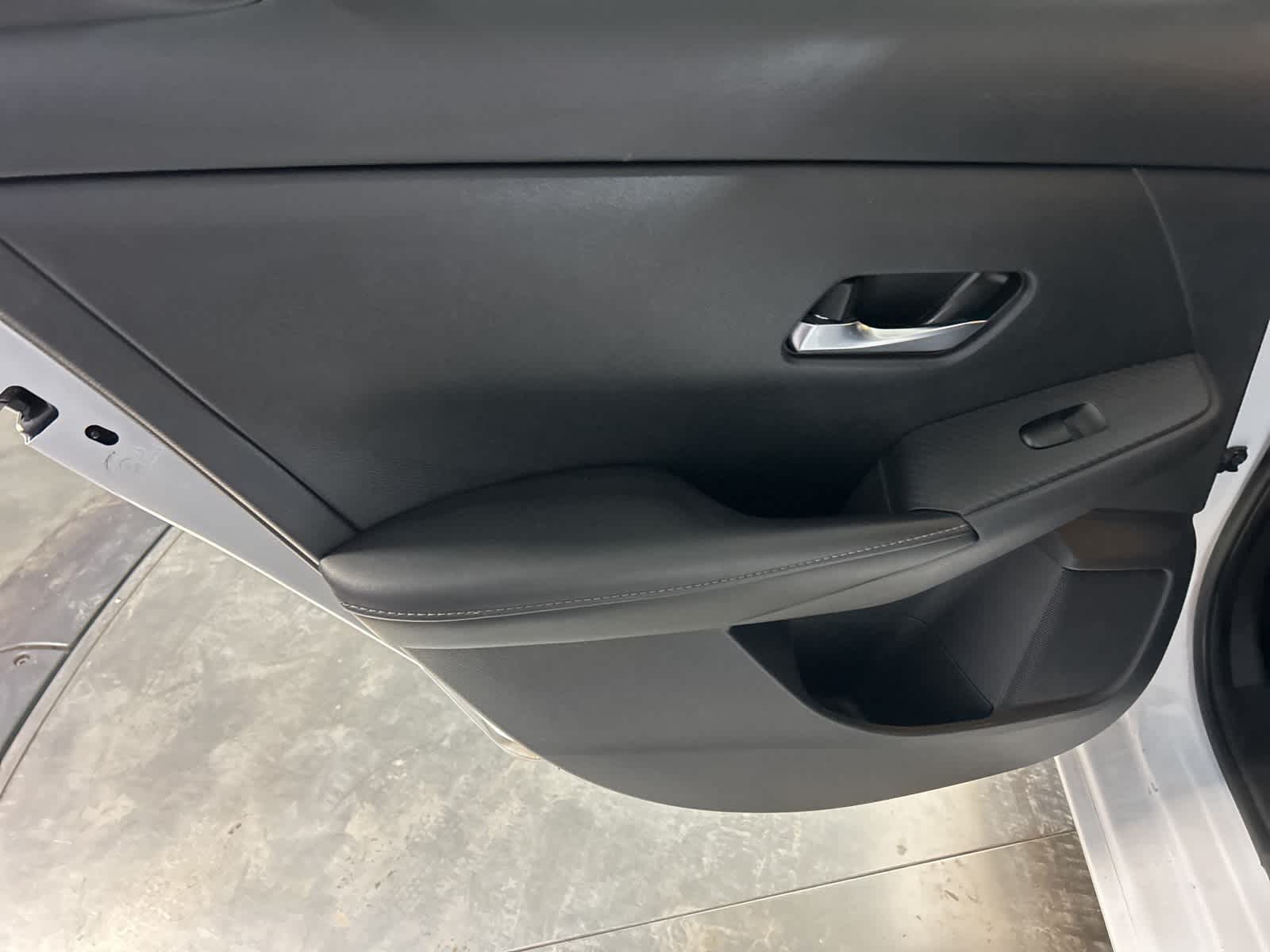 Thumbnail: 2022 Nissan Sentra - 18