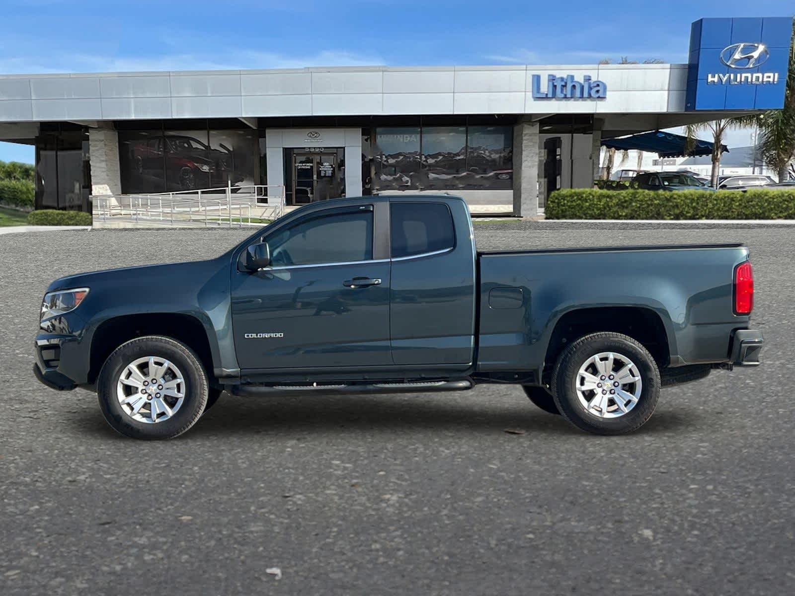 Thumbnail: 2017 Chevrolet Colorado - 6