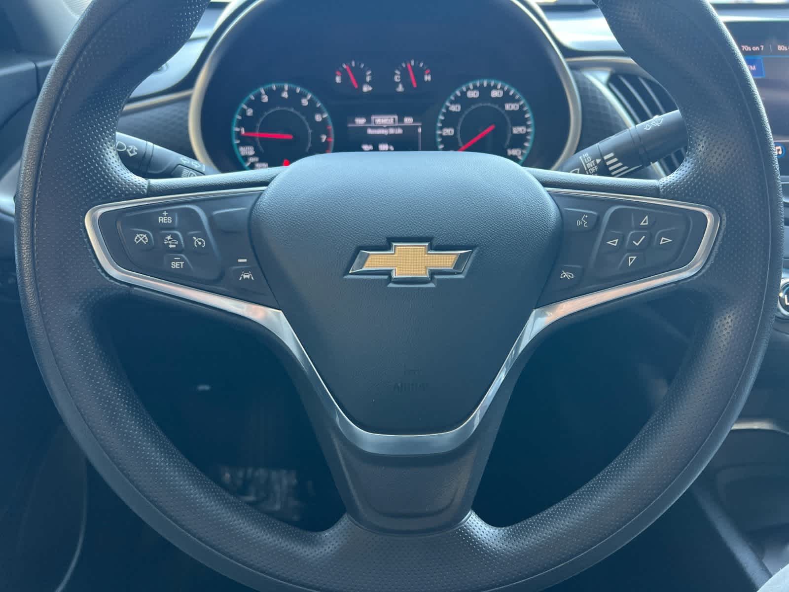 Thumbnail: 2023 Chevrolet Malibu - 22