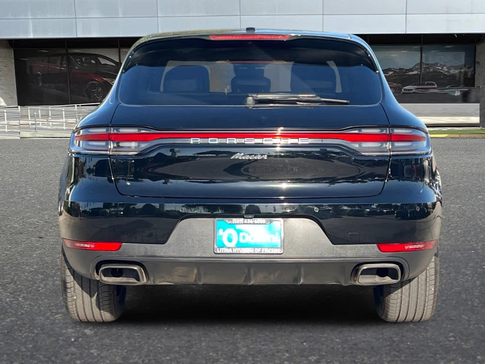 Thumbnail: 2020 Porsche Macan - 7
