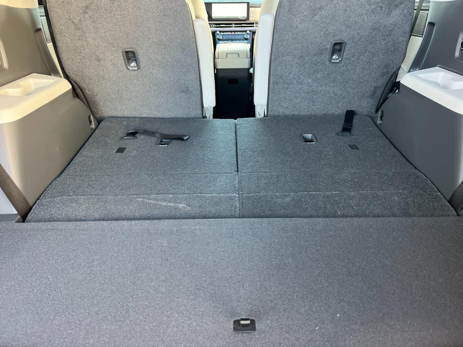 Thumbnail: 2026 Hyundai Santa Fe - 15